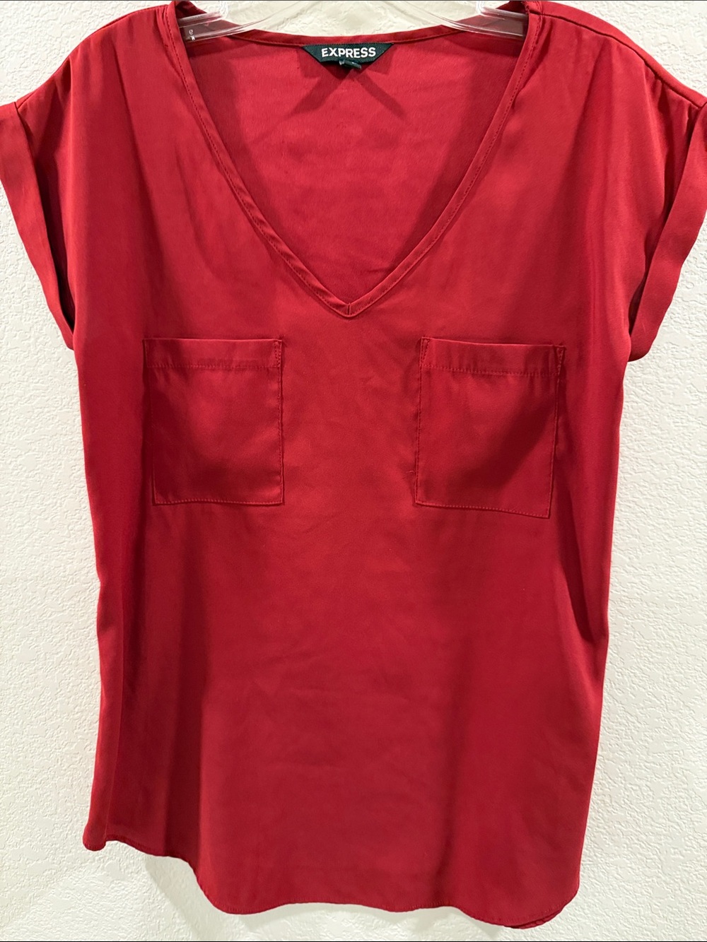 Express Red V-Neck Short Sleeve Pocket Tee